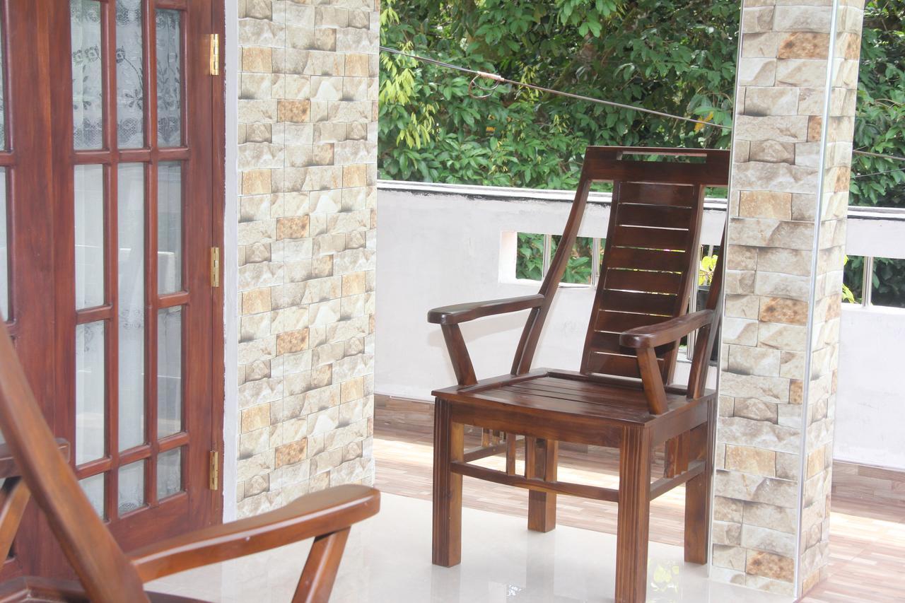 Maneesha Guest House Weligama Ngoại thất bức ảnh
