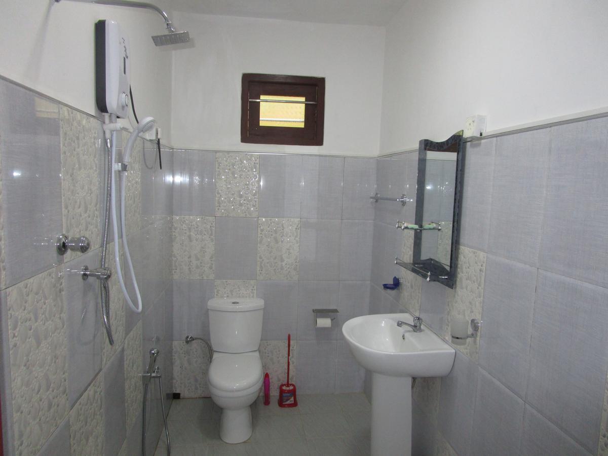 Maneesha Guest House Weligama Ngoại thất bức ảnh